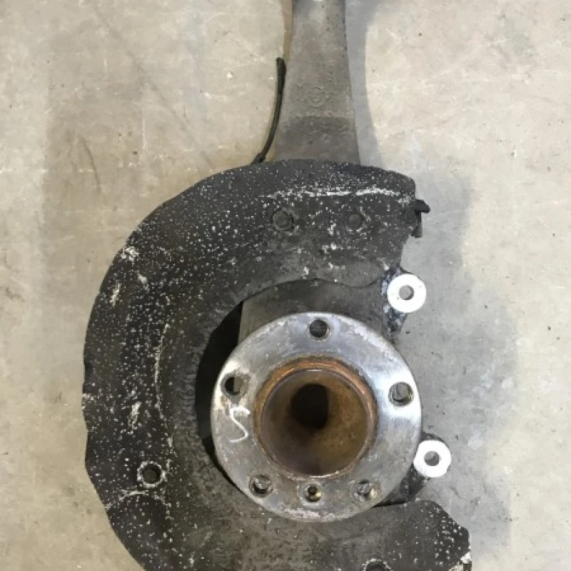 Fuzeta stanga fata BMW 