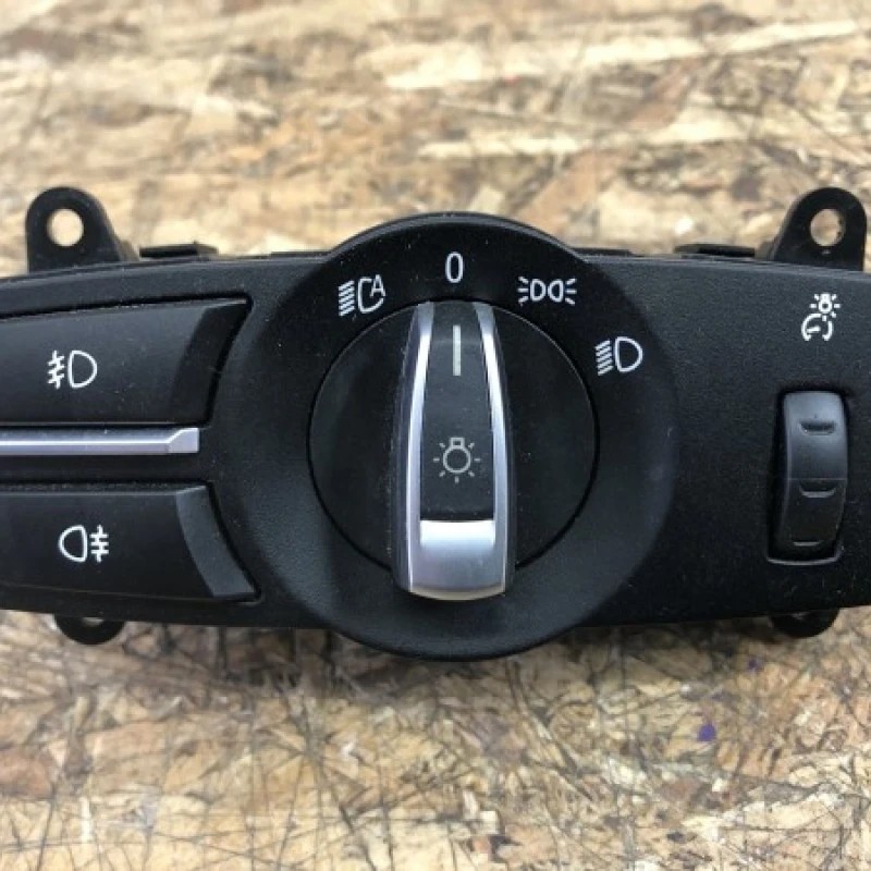 Bloc lumini / BMW Seria 5 F11 2012 / Audio si electronice