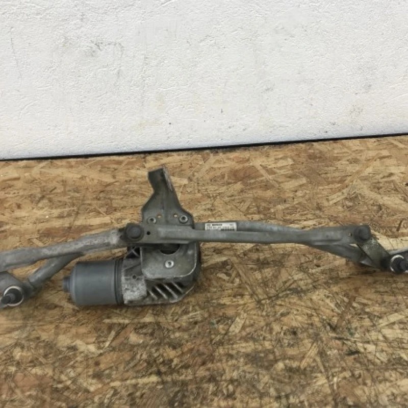 Ansamblu stergatoare cu motoras / BMW Seria 5 F11 2012 / Caroserie, oglinzi si faruri