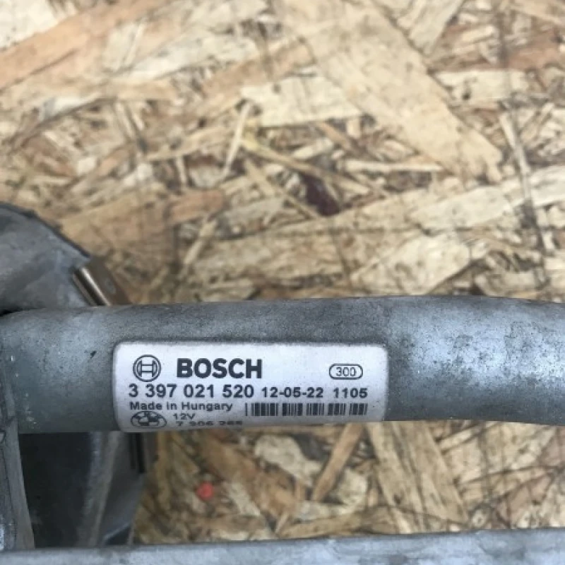 Ansamblu stergatoare cu motoras / BMW Seria 5 F11 2012 / Caroserie, oglinzi si faruri