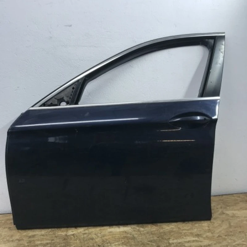 Usa stanga fata BMW 