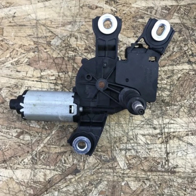 Motoras stergator gaion Volkswagen Passat B6 2010