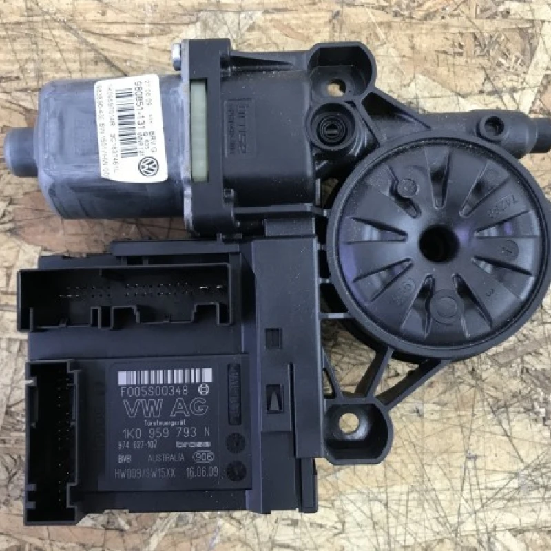 Modul confort usa stanga fata Volkswagen 