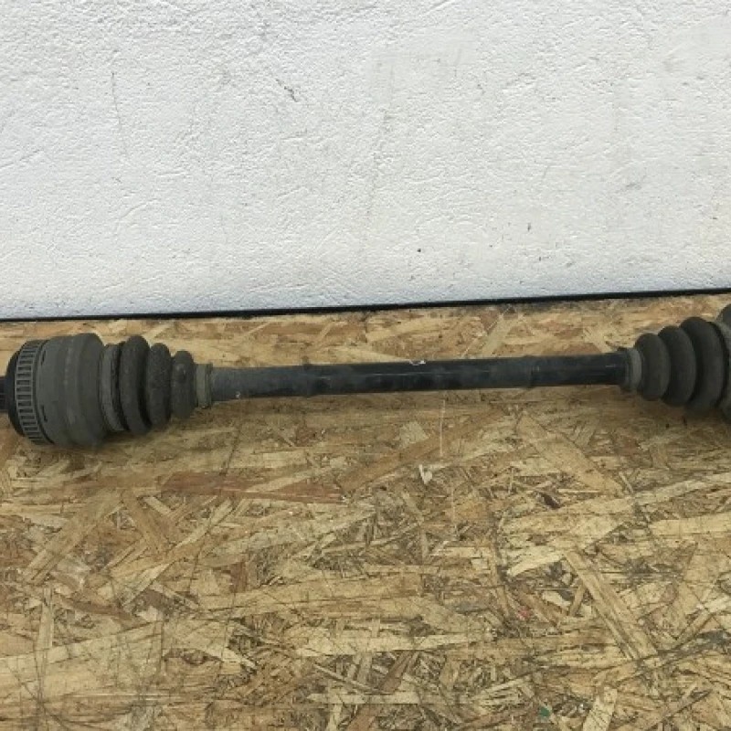 Planetara dreapta spate / BMW Seria 1 E87 LCI 2009 / Directie si suspensie