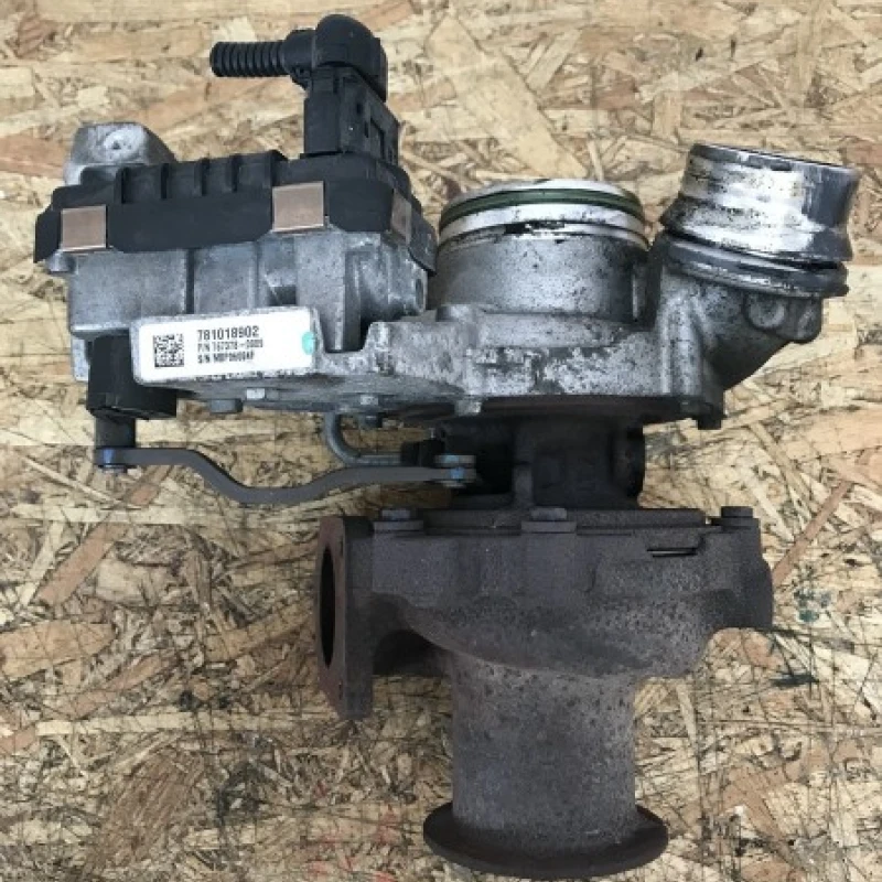 Turbosuflanta turbina BMW 