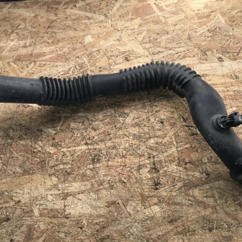 Tub intercooler BMW Seria 1 E87 LCI 2009