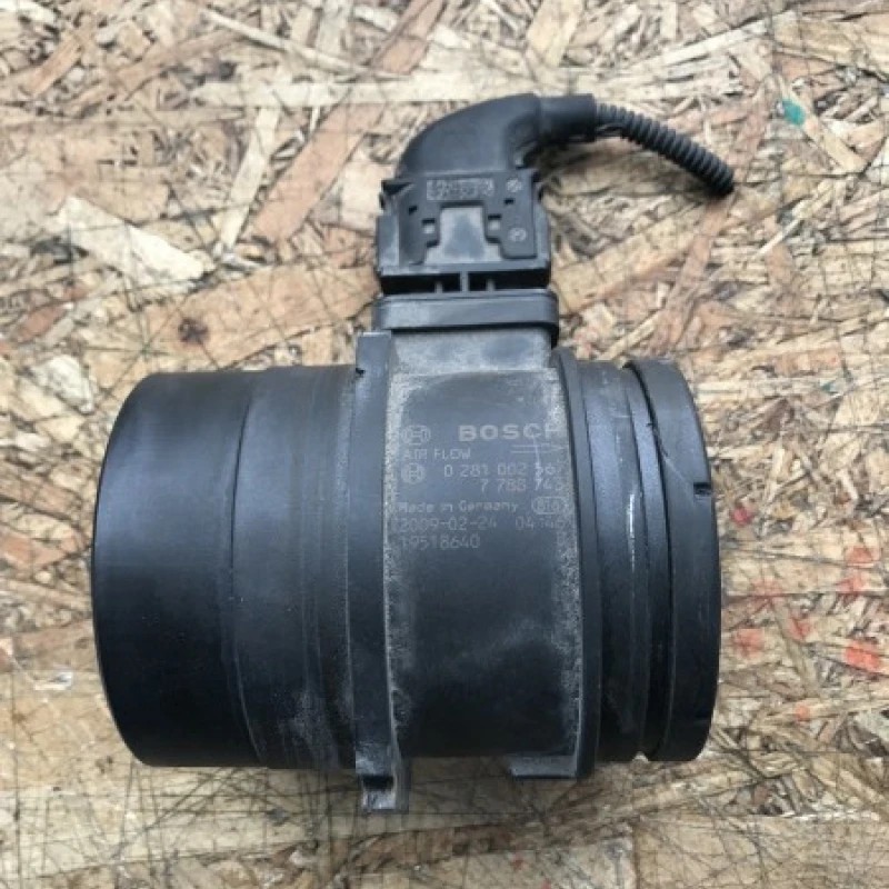 Debitmetru aer / BMW Seria 1 E87 LCI 2009 / Motor, racire si evacuare