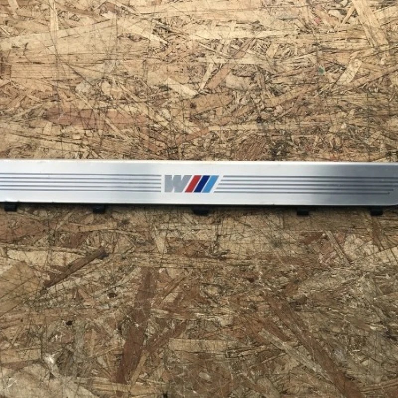 Ornament prag / BMW Seria 1 E87 LCI 2009 / Caroserie, oglinzi si faruri
