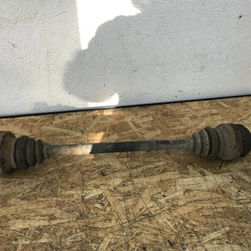 Planetara dreapta spate / BMW Seria 1 E82 2010 / Directie si suspensie