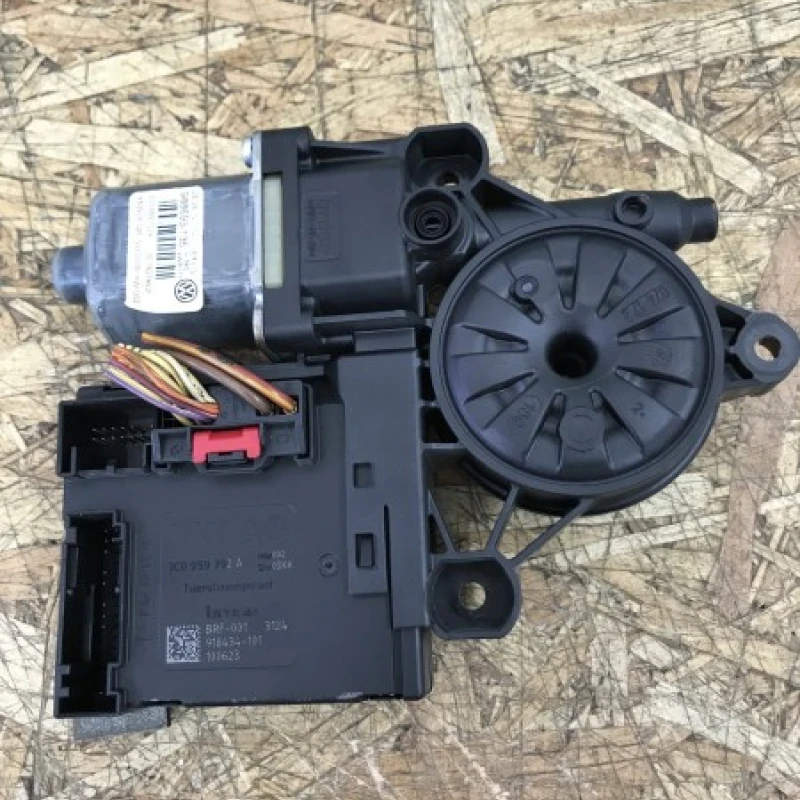 Modul confort usa dreapta fata Volkswagen 