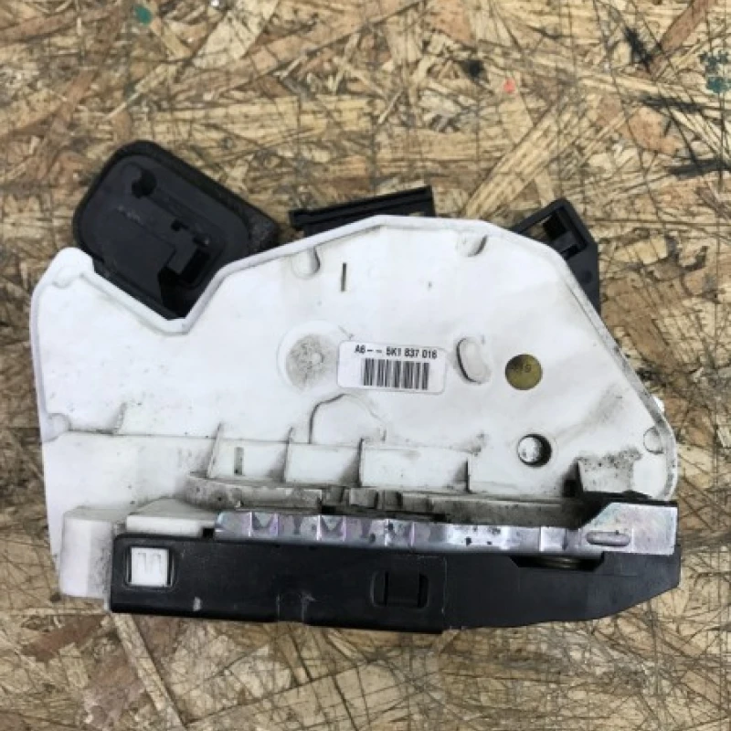 Iala broasca dreapta fata Volkswagen 