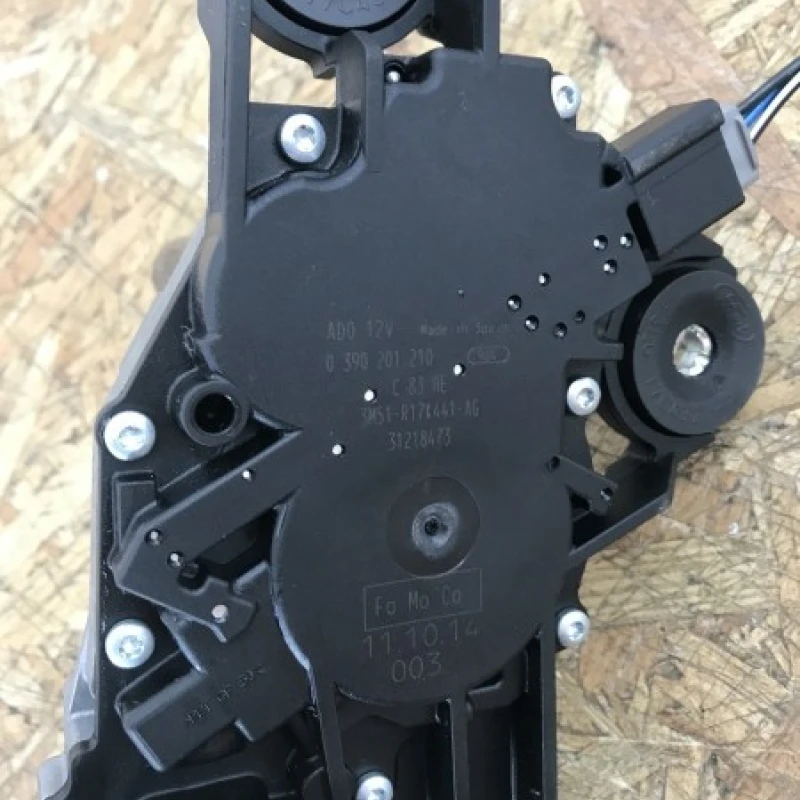 Motoras stergator haion / Ford Mondeo MK4 2012 / Caroserie, oglinzi si faruri