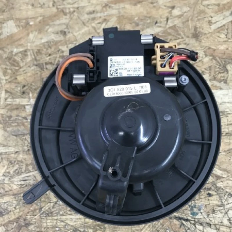 Ventilator bord Volkswagen 