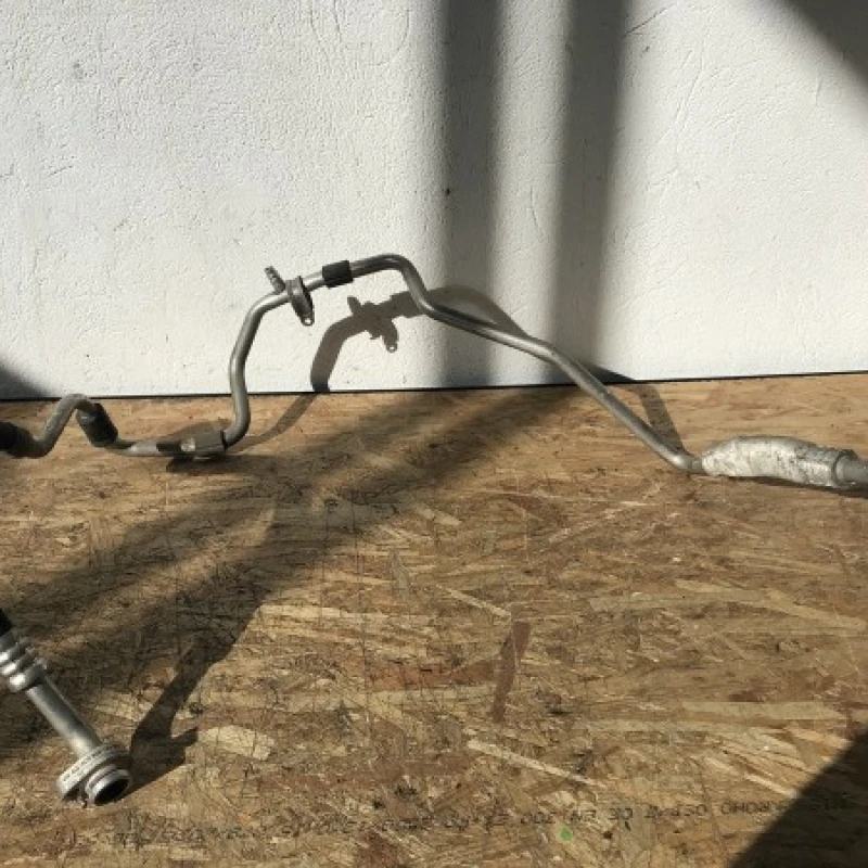 Conducta clima / Volkswagen Passat B6 2008 / Climatizare