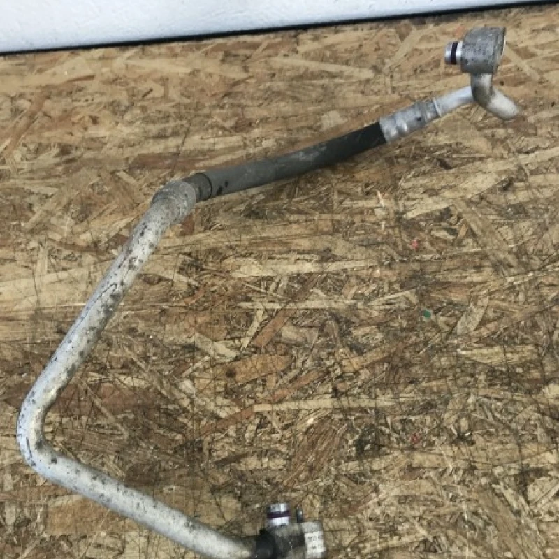 Conducta clima / Volkswagen Passat B6 2008 / Climatizare