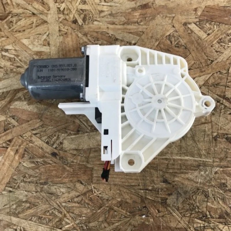 Motoras geam usa stanga fata / Audi Q5 8R 2012 / Caroserie, oglinzi si faruri