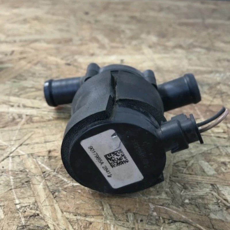 Pompa apa suplimentară / Ford Mondeo MK4 2012 / Motor, racire si evacuare