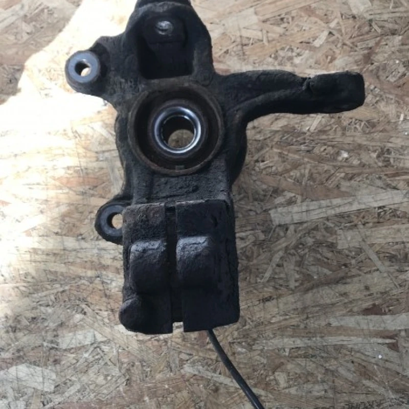 Fuzeta stanga fata / Ford Mondeo MK4 2012 / Directie si suspensie