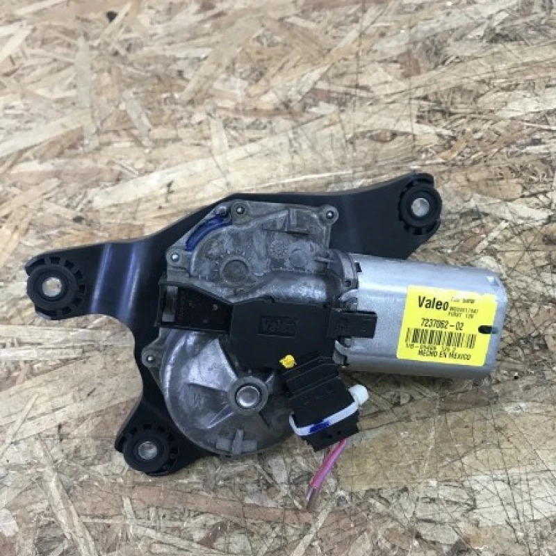Motoras stergator haion BMW 
