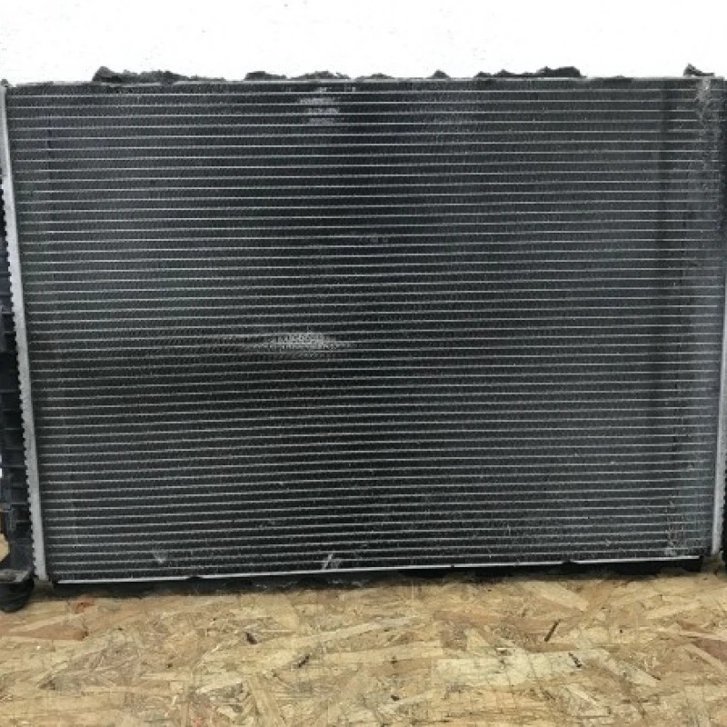 Radiator apa / Ford Mondeo MK4 2012 / Motor, racire si evacuare