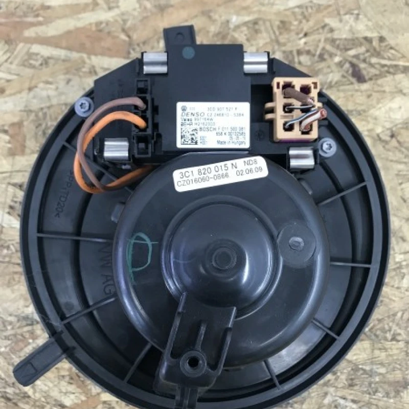 Ventilator bord cu releu Volkswagen 