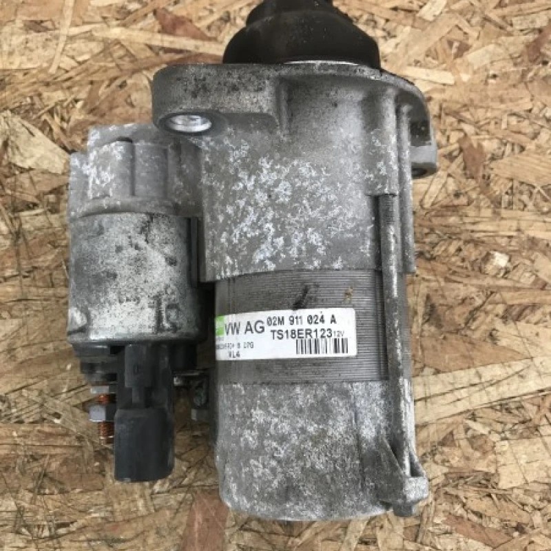 Electromotor Volkswagen Passat B6 2010