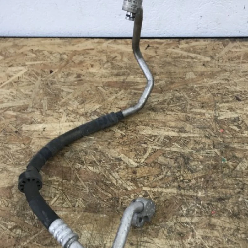 Conducta clima / Volkswagen Passat B6 2010 / Climatizare