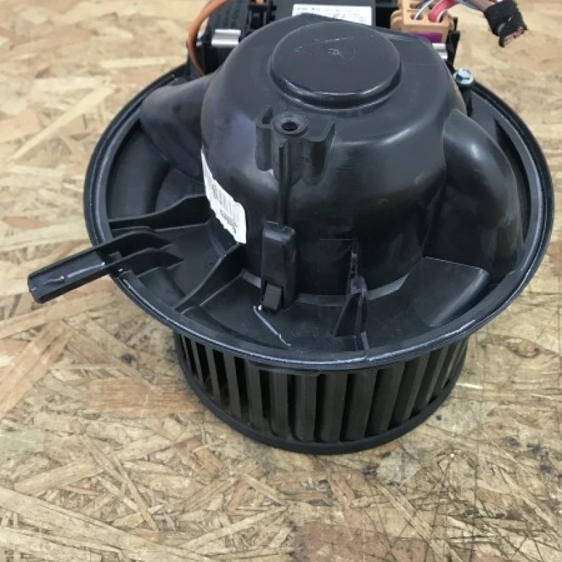 Ventilator bord cu releu Volkswagen 