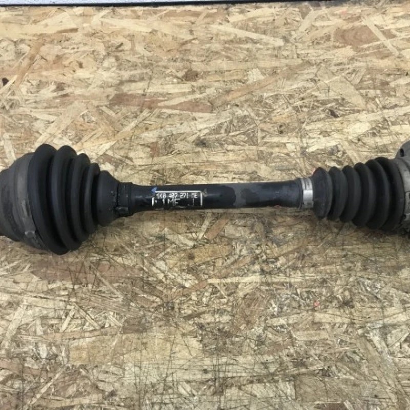 Planetara stanga fata / Volkswagen Golf MK6 2011 / Directie si suspensie