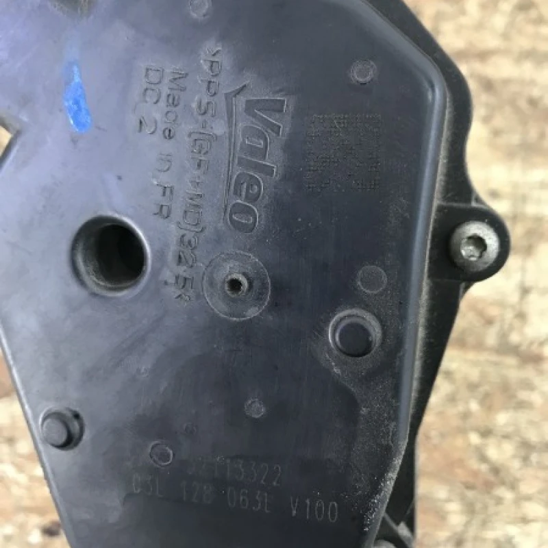 Clapeta acceleratie / Volkswagen Golf MK6 2011 / Motor, racire si evacuare