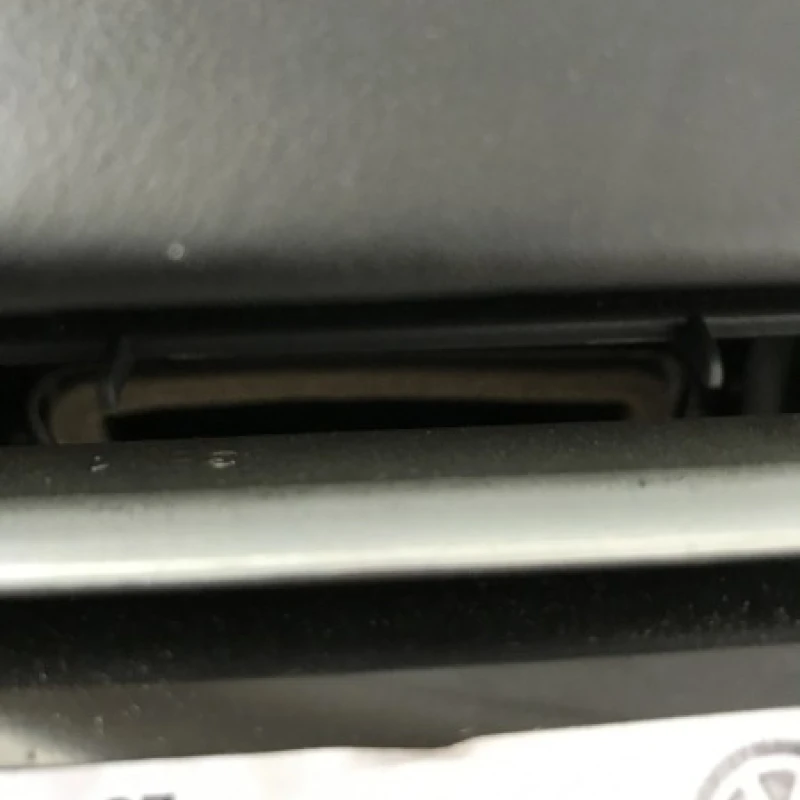 Cotiera / Volkswagen Passat B7 Alltrack 2014 / Interior