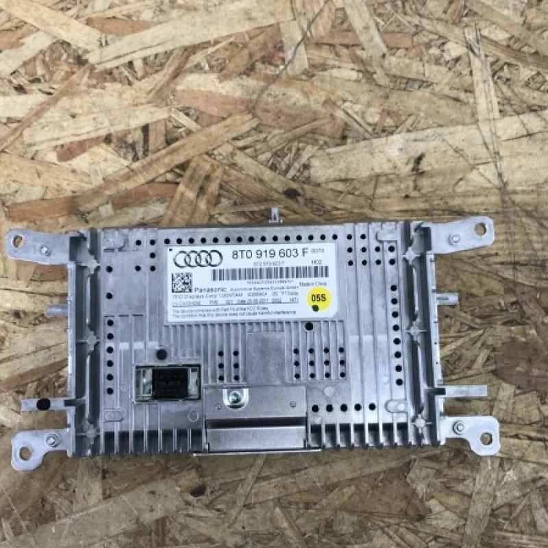 Display bord / Audi Q5 8R 2012 / Audio si electronice