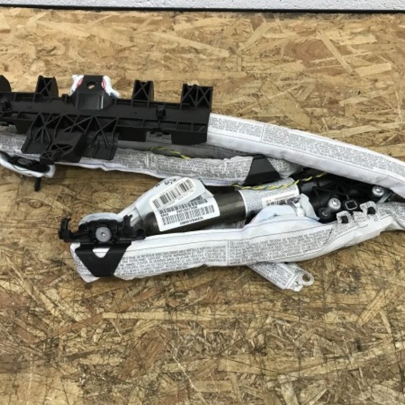 Airbag cortina stanga BMW Seria 1 E87 LCI 2009