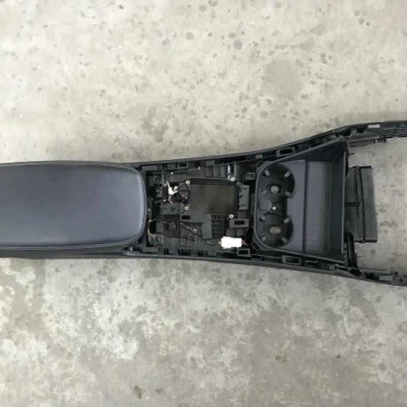 Cotiera centrala BMW 