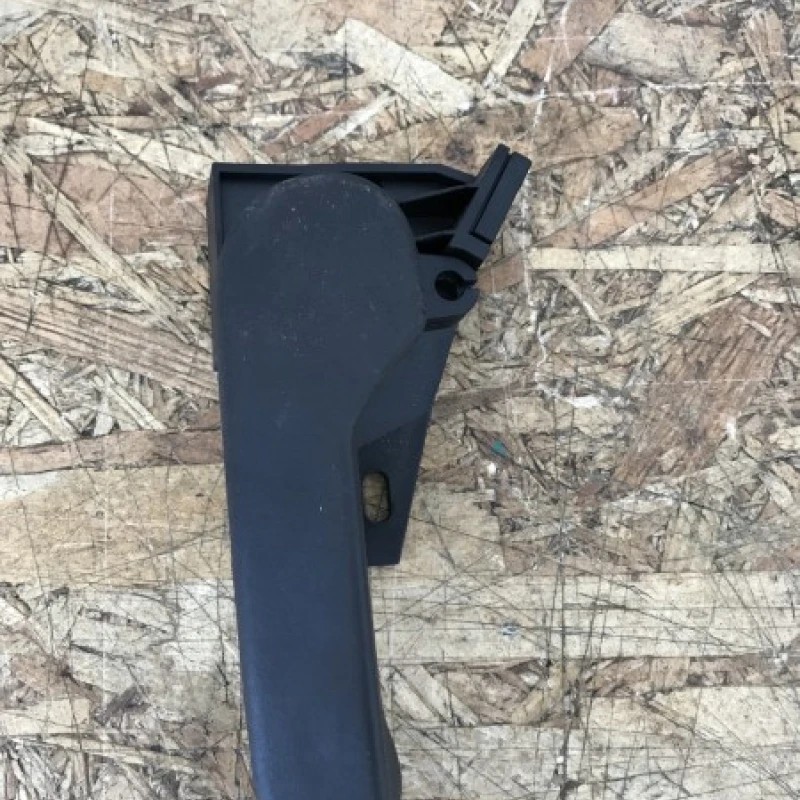 Maner deschidere capota Volkswagen Passat B6 2010