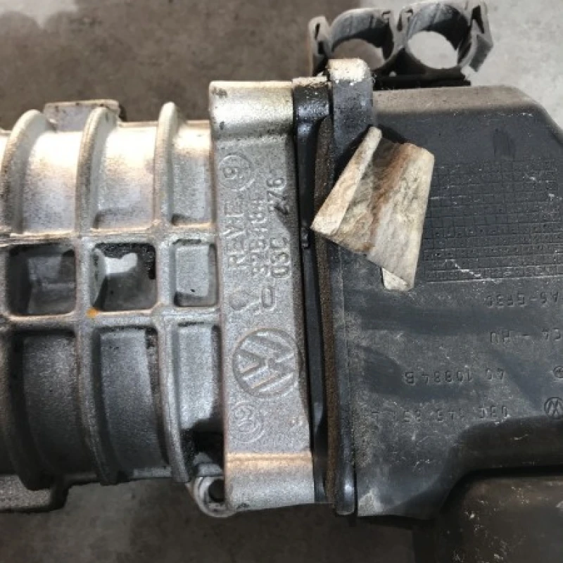 Compresor supraalimentare / Volkswagen Passat B6 2010 / Motor, racire si evacuare