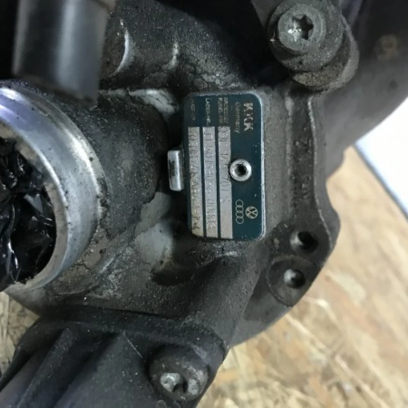 Turbina turbosuflanta / Volkswagen Passat B6 2010 / Motor, racire si evacuare