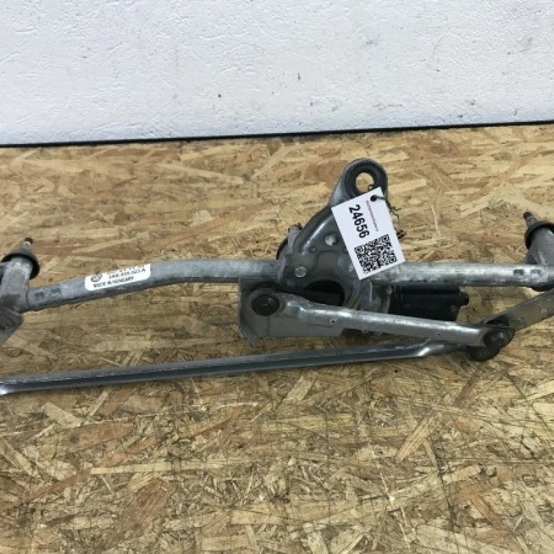 Ansamblu stergatoare / Volkswagen Passat B6 2010 / Caroserie, oglinzi si faruri