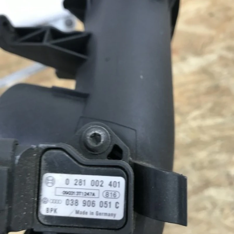 Senzor presiune gaze / Volkswagen Passat B6 2010 / Motor, racire si evacuare