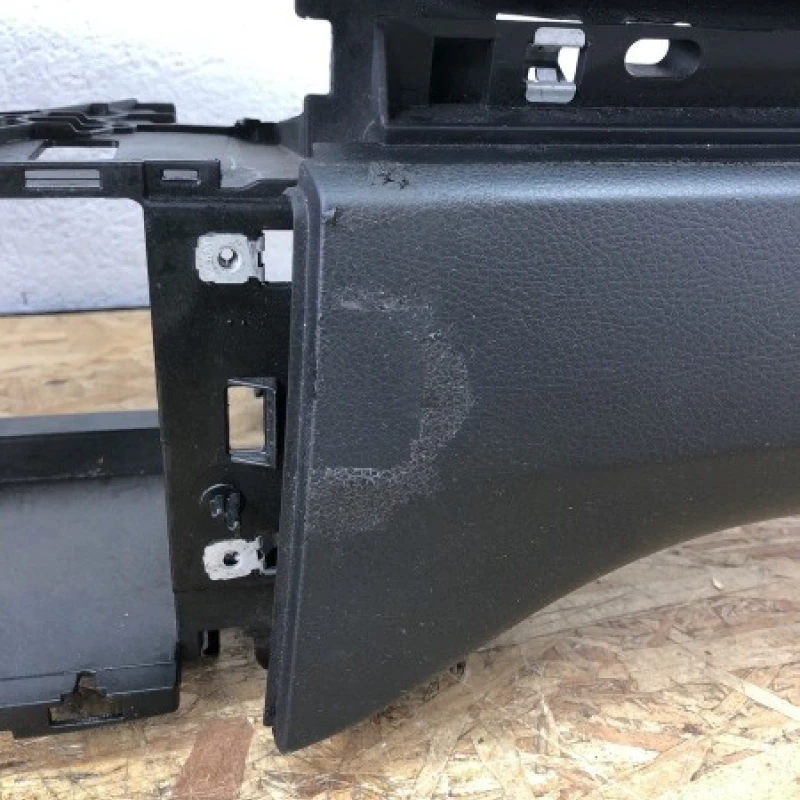 Plansa bord / Volkswagen Passat B6 2010 / Interior