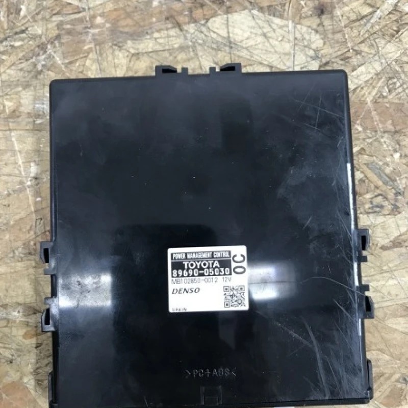 Power management control Toyota Avensis T27 2010