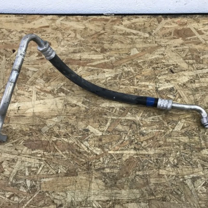 Conducta clima / Toyota Avensis T27 2010 / Climatizare