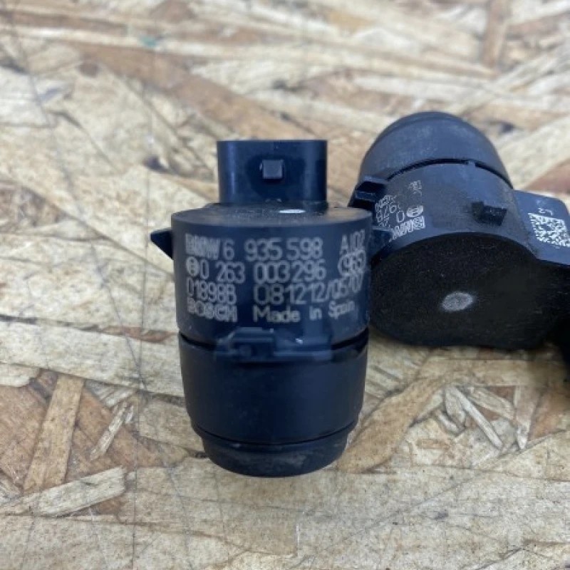 Senzor de parcare spate / BMW Seria 1 E87 LCI 2009 / Audio si electronice