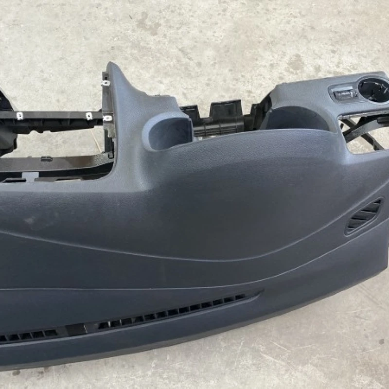 Plansa bord / Volkswagen Polo 6R 2011 / Interior