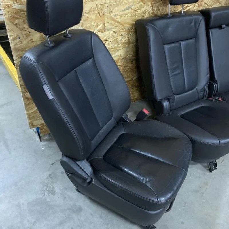 Scaune fata spate interior de piele / Hyundai Santa Fe Santa Fe 2010 / Interior