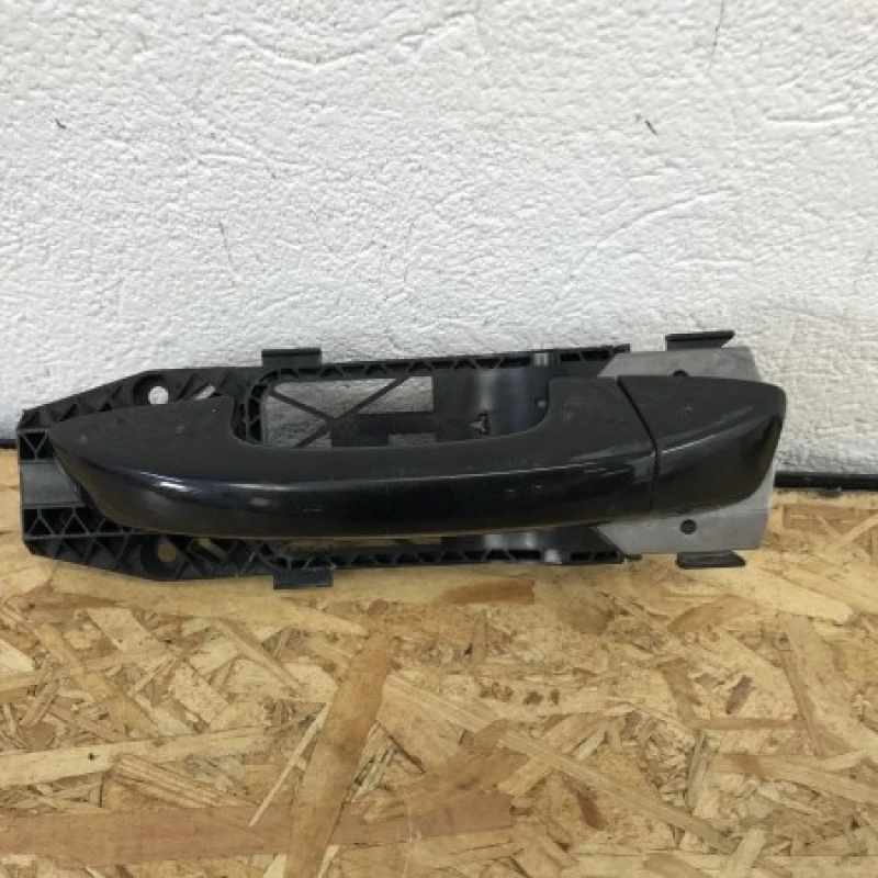 Maner usa stanga fata Volkswagen 