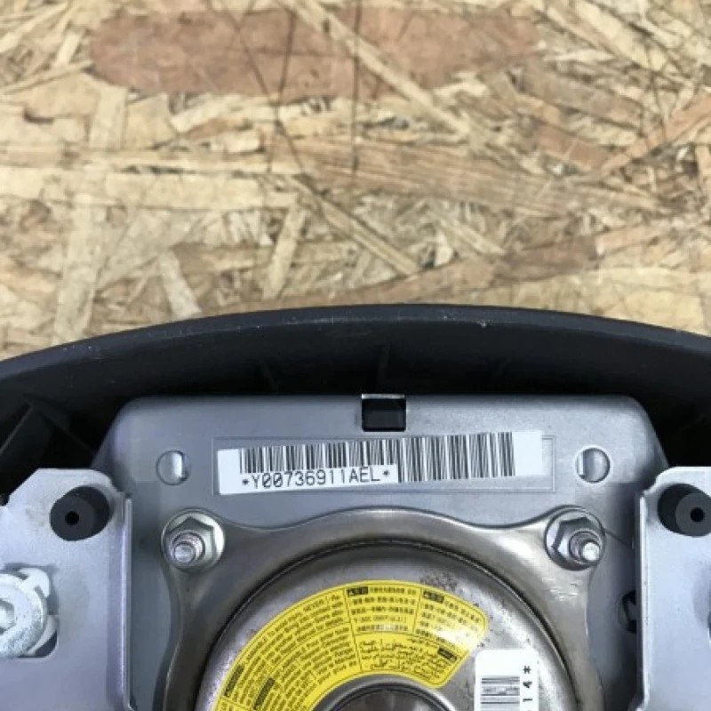 Airbag volan / Toyota Avensis T27 2010 / Interior