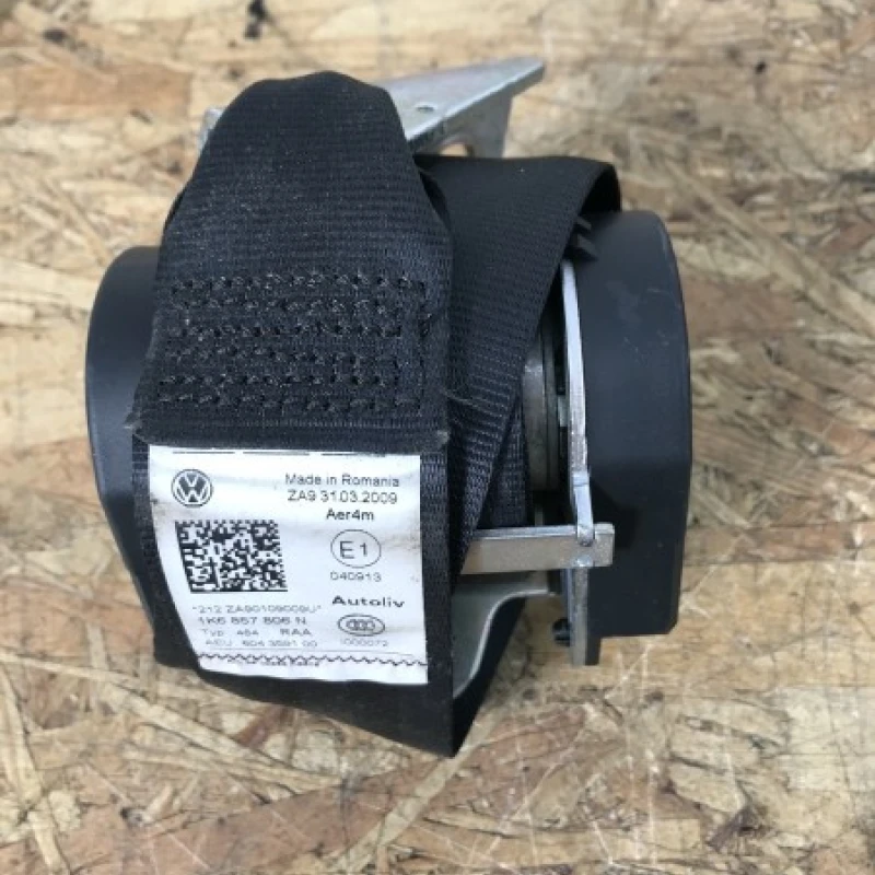 Centura de siguranta dreapta spate Volkswagen 