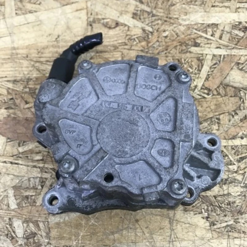 Pompa vaccum Volkswagen Golf MK6 2010