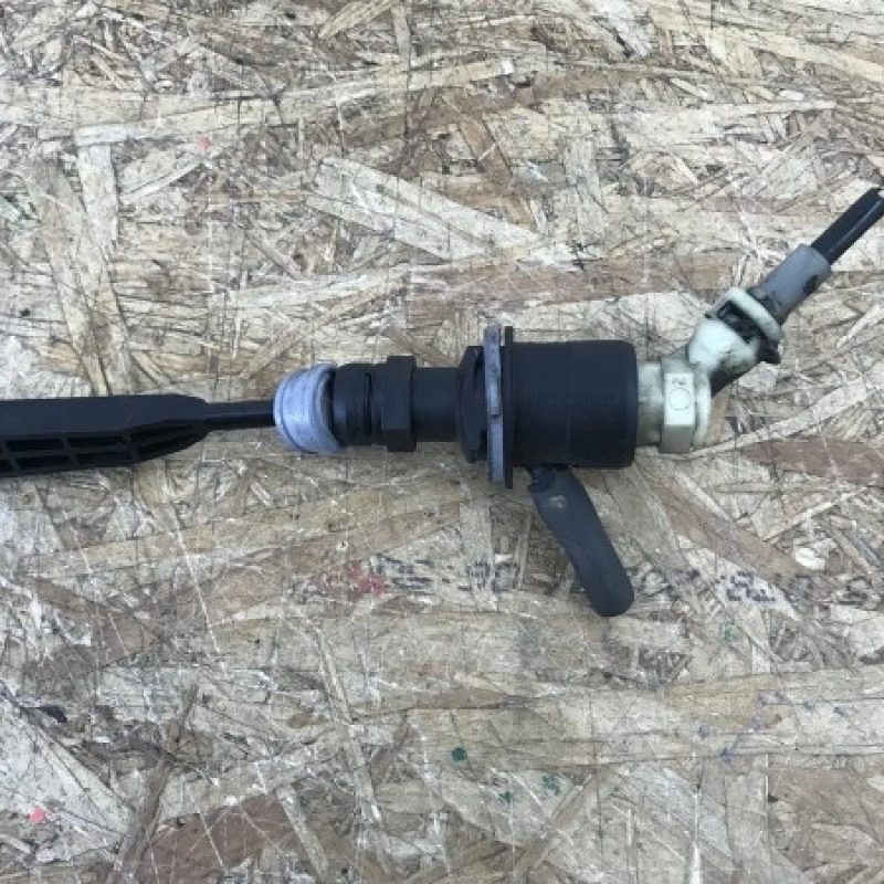 Pompa ambreaj Dacia 
